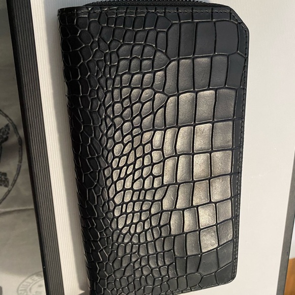 Jimmy choo croc zippy longwallet - Picture 2 of 11